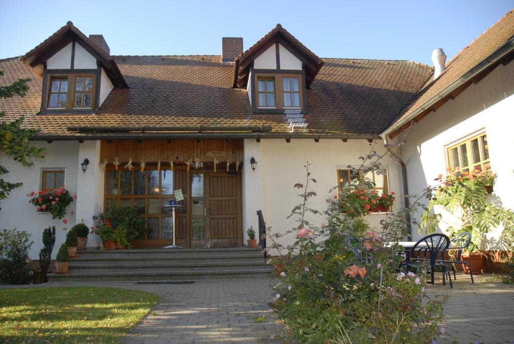 Gasthaus-Pension Hofmann Oberdachstetten Exteriér fotografie